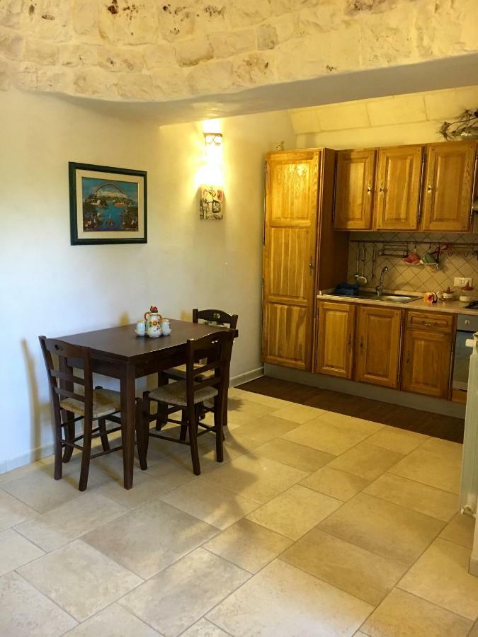 Il Trullo Di Giulietta Bed and Breakfast Impalata Eksteriør billede